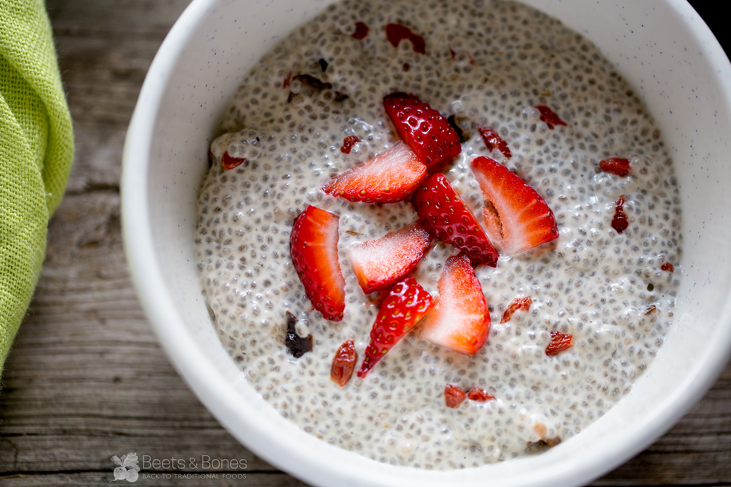 warm chia porridge with goji and prunes | Beets & Bones